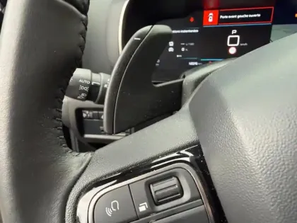 Photo 10 Citroën C5 aircross  1.2 Hybride 136ch MAX boite automatique