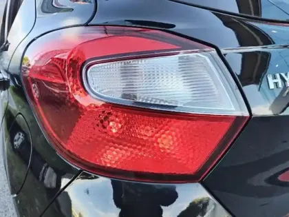 Photo 7 Hyundai I10  1.0 67ch ECO Intuitive