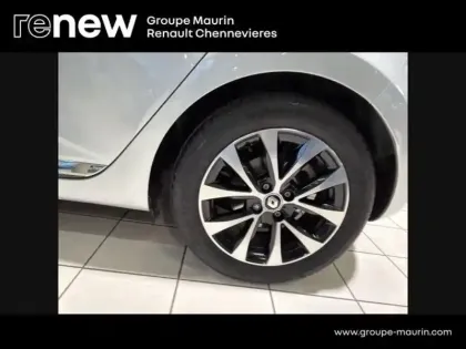 Photo 11 Renault Clio  1.6 E-Tech hybride 145ch Techno