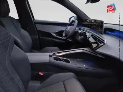 Photo 19 Peugeot 5008  Hybrid 136ch GT e-DCS6 GPS Carplay