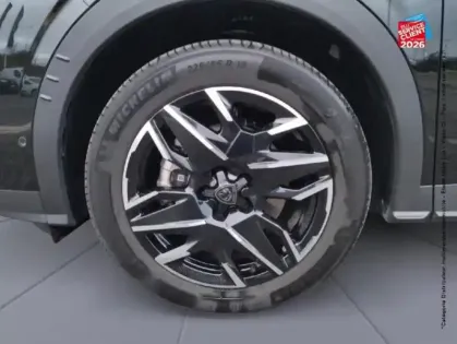 Photo 9 Peugeot 5008  Hybrid 136ch GT e-DCS6