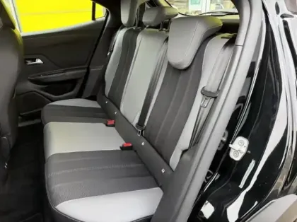 Photo 11 Opel Mokka  -e 136ch Elegance