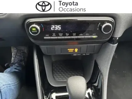Photo 8 Toyota Yaris  116h Design 5p MY25