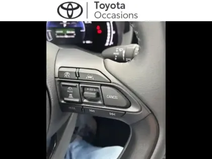 Photo 10 Toyota Yaris  116h Design 5p MY25