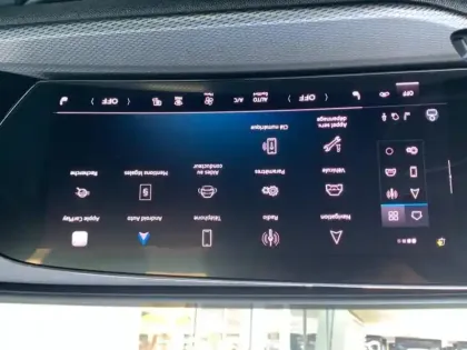 Photo 13 Audi Q5  Sportback 40 TDI Hybride 204ch S line quattro S tronic 7