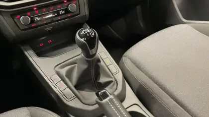 Photo 15 Seat Ibiza  1.0 TSI 95 ch S/S BVM5