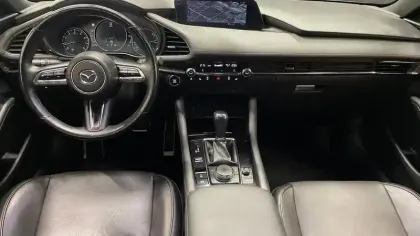 Photo 7 Mazda Mazda3  5 portes 2.0L SKYACTIV-X M Hybrid 180 ch BVA6
