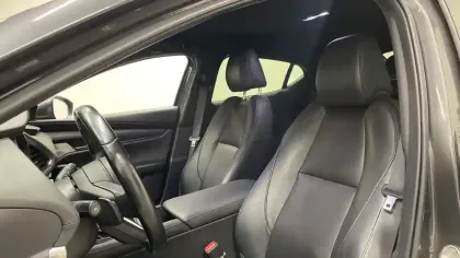 Photo 8 Mazda Mazda3  5 portes 2.0L SKYACTIV-X M Hybrid 180 ch BVA6