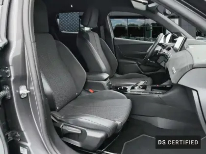 Photo 13 DS DS 3  Crossback PureTech 130 S&S EAT8