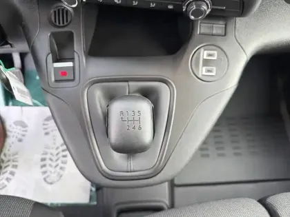 Photo 13 Opel Combo  CARGO M 650 KG BLUEHDI 100 S&S BVM6