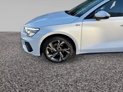 Photo 8 Audi A3  Sportback 35 TFSI Mild Hybrid 150 S tronic 7