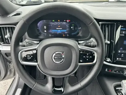 Photo 10 Volvo V60  T6 AWD Recharge 253 ch + 145 ch Geartronic 8