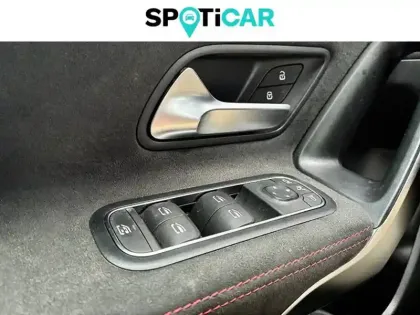 Photo 34 Mercedes Classe A  35 Mercedes-AMG 7G-DCT Speedshift AMG 4Matic