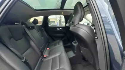 Photo 23 Volvo Xc60  T6 Recharge AWD 253 ch + 145 ch Geartronic 8