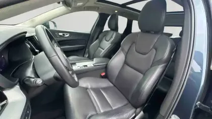 Photo 11 Volvo Xc60  T6 Recharge AWD 253 ch + 145 ch Geartronic 8