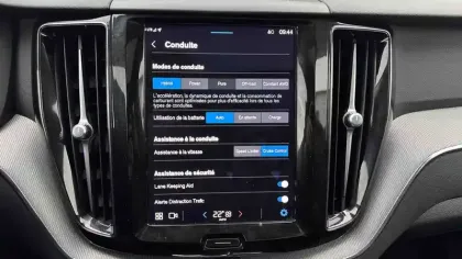 Photo 16 Volvo Xc60  T6 Recharge AWD 253 ch + 145 ch Geartronic 8