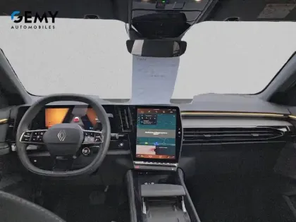 Photo 7 Renault Espace  E-Tech full hybrid 200 GSR2