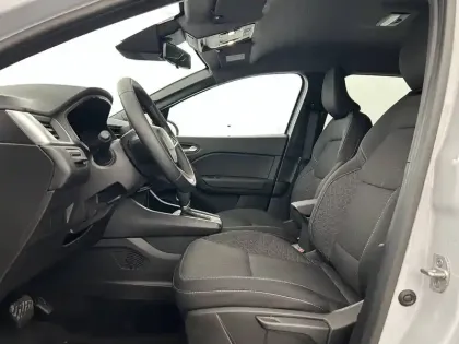 Photo 17 Renault Symbioz  E-Tech full hybrid 145