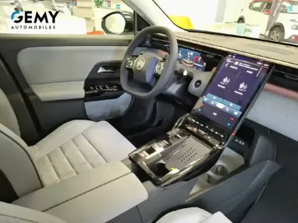 Photo 26 Citroën C5 aircross  Hybride Rechargeable 195 e-EAT7