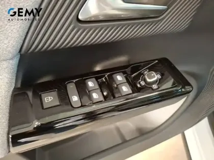 Photo 49 Citroën C5 aircross  Hybride Rechargeable 195 e-EAT7