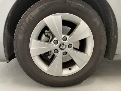 Photo 6 Skoda Octavia  Combi 1.0 TSI mHEV e-TEC 110 ch DSG7