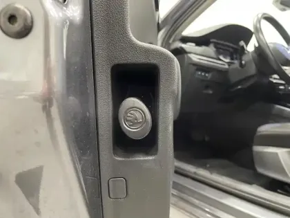 Photo 16 Skoda Octavia  Combi 1.0 TSI mHEV e-TEC 110 ch DSG7