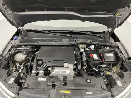 Photo 20 Citroën C4  PureTech 130 S&S EAT8