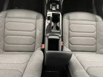 Photo 88 Citroën C4  PureTech 130 S&S EAT8