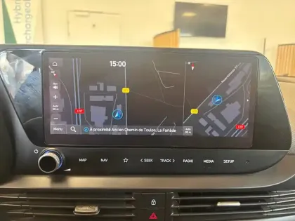 Photo 70 Hyundai Bayon  1.0 T-GDi 100 Hybrid 48V