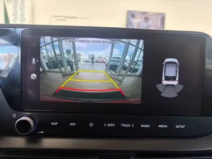 Photo 34 Hyundai Bayon  1.0 T-GDi 100 Hybrid 48V