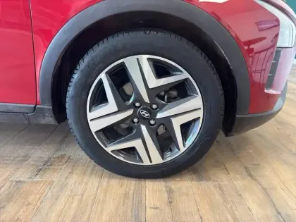 Photo 53 Hyundai Bayon  1.0 T-GDi 100 Hybrid 48V