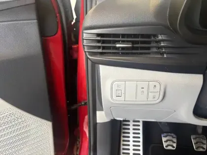Photo 98 Hyundai Bayon  1.0 T-GDi 100 Hybrid 48V