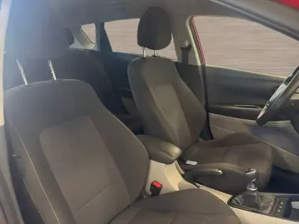 Photo 52 Hyundai Bayon  1.0 T-GDi 100 Hybrid 48V