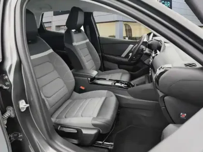 Photo 13 Citroën C4  PureTech 130 S&S EAT8