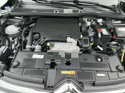 Photo 26 Citroën C4  PureTech 130 S&S EAT8