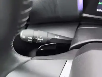 Photo 21 Citroën C4  PureTech 130 S&S EAT8