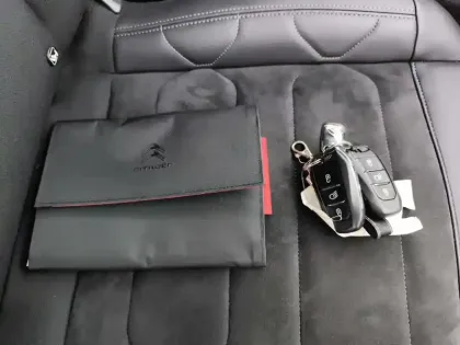 Photo 27 Citroën C5 aircross  Hybride Rechargeable 225 e-EAT8