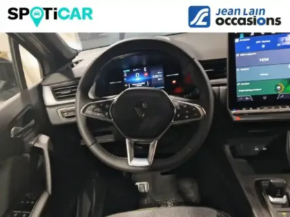 Photo 28 Renault Captur  E-Tech full hybrid 160 ch