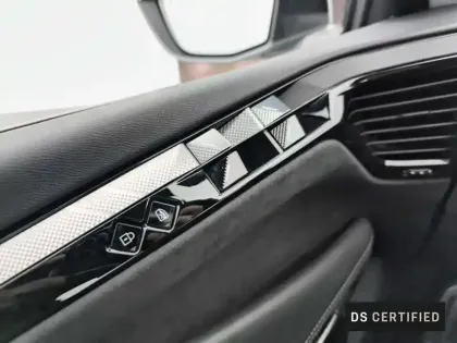 Photo 23 DS DS 4  Hybride E-Tense 225 EAT8