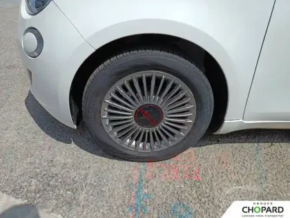 Photo 20 Fiat 500  e 95 ch