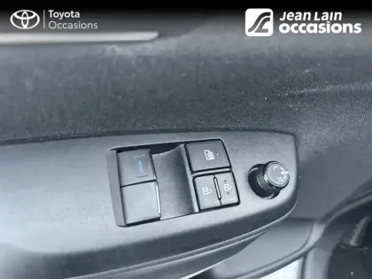 Photo 60 Toyota Yaris  Hybride 116h