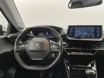 Photo 21 Peugeot 208  PureTech 100 S&S BVM6