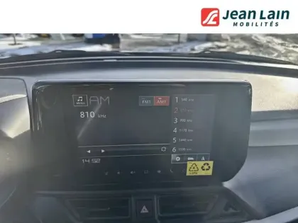 Photo 15 Suzuki Swift  1.2 Dualjet Hybrid Auto