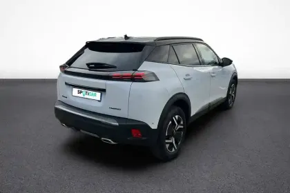 Photo 33 Peugeot 2008  Hybrid 136 e-DCS6