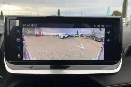 Photo 47 Peugeot 2008  Hybrid 136 e-DCS6