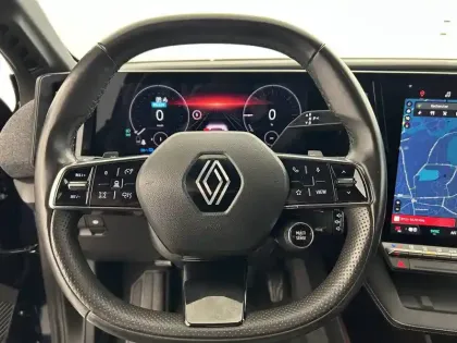 Photo 42 Renault Megane  E-Tech EV60 220 ch super charge