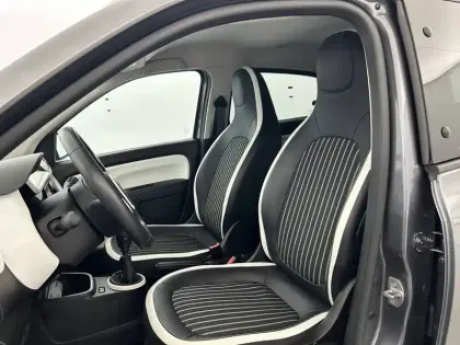 Photo 9 Renault Twingo  III TCe 95