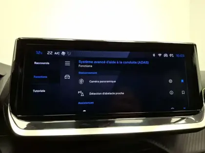 Photo 30 Peugeot 2008  Hybrid 136 e-DCS6