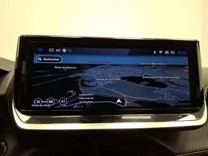 Photo 26 Peugeot 2008  Hybrid 136 e-DCS6