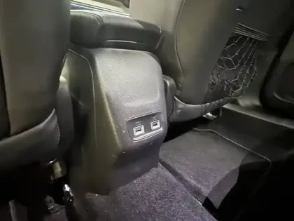 Photo 29 Peugeot 2008  PureTech 130 S&S EAT8